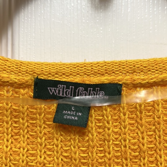 Wild Fable Women’s Large Cropped Sweater - Picture 2 of 2